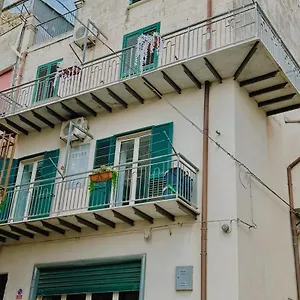  Apartment Mussomeli's Beautiful House